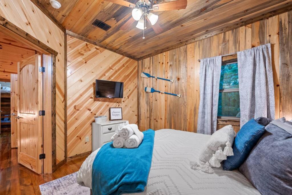 Broken Bow Beauty! King Suite, Hot Tub, Arcade, Wraparound Porch ภายนอก รูปภาพ